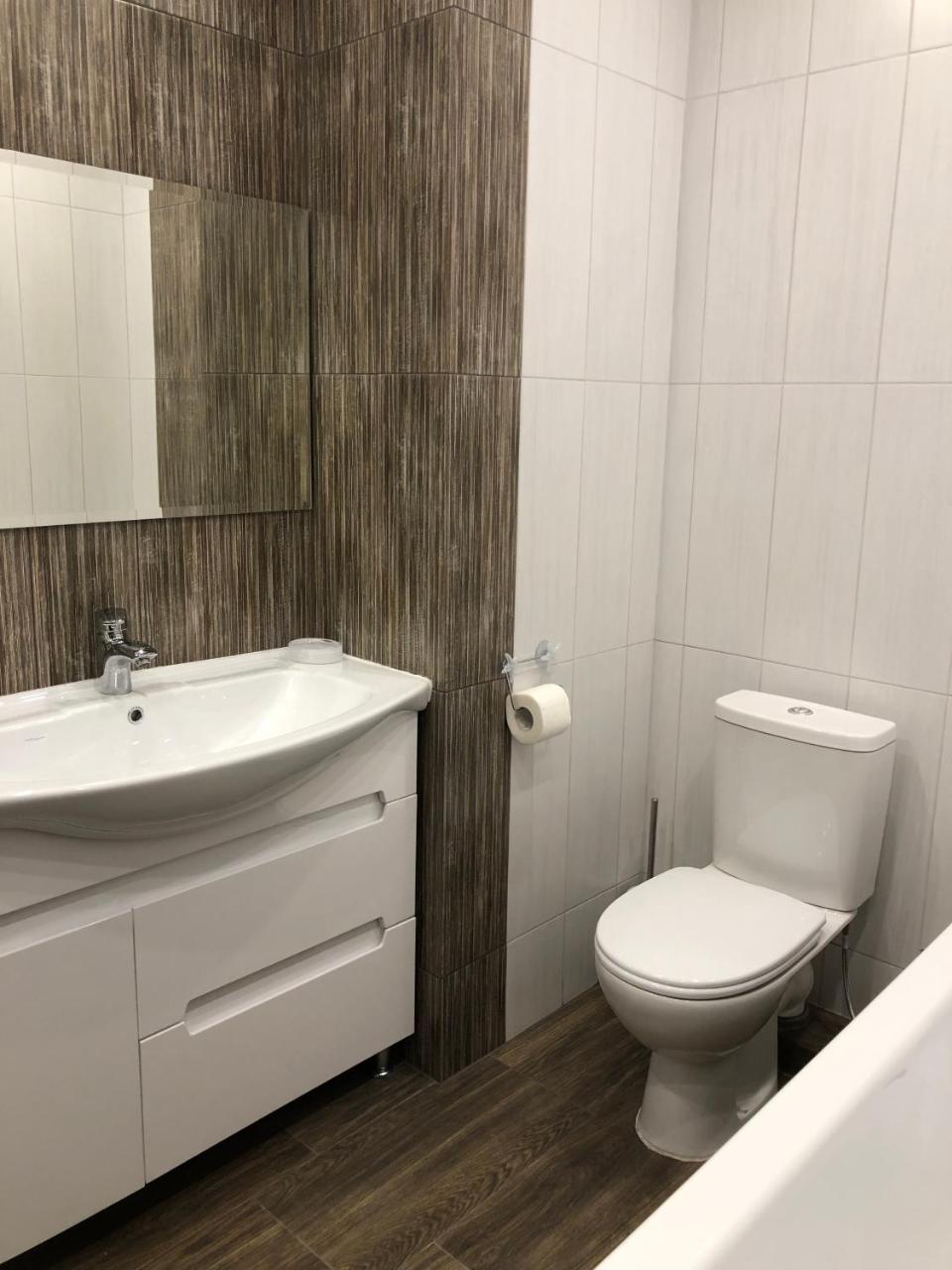 Lux Apart Torfyana Lviv Extérieur photo